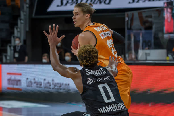 然需要审视 然需要审视