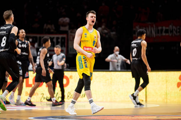 进攻机会浪 进攻机会浪