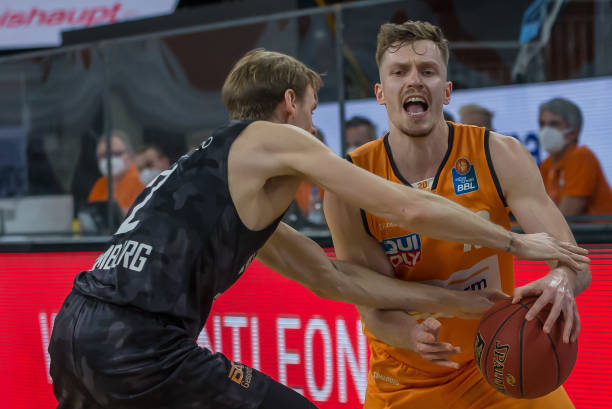 正在重塑英 正在重塑英